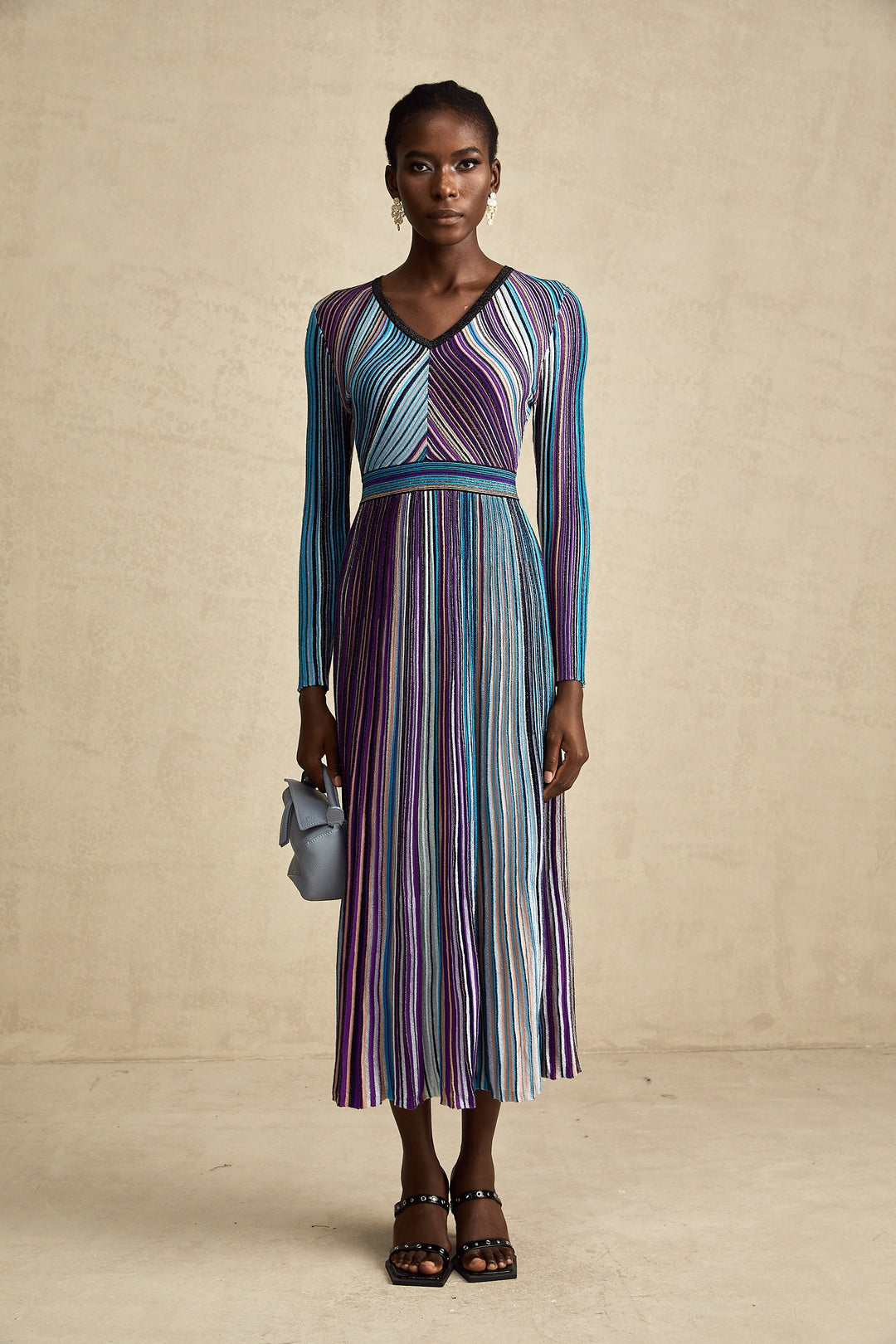 Levoire | Robe Midi Plissée Métallique Bleue