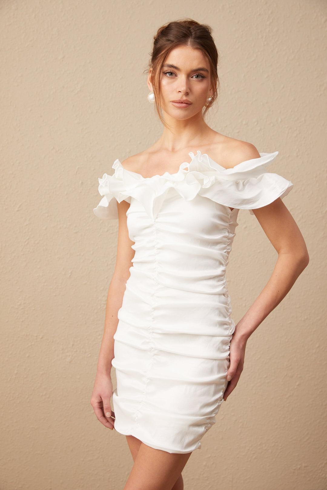 Levoire | Robe Mini Off Shoulder Ruffle Blanche