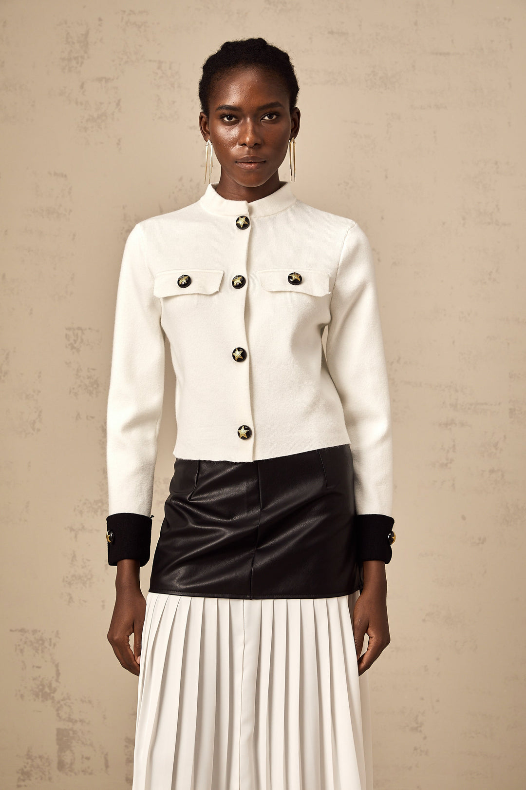 Levoire | Gilet Blanc En Tricot Avec Bord Contrasté