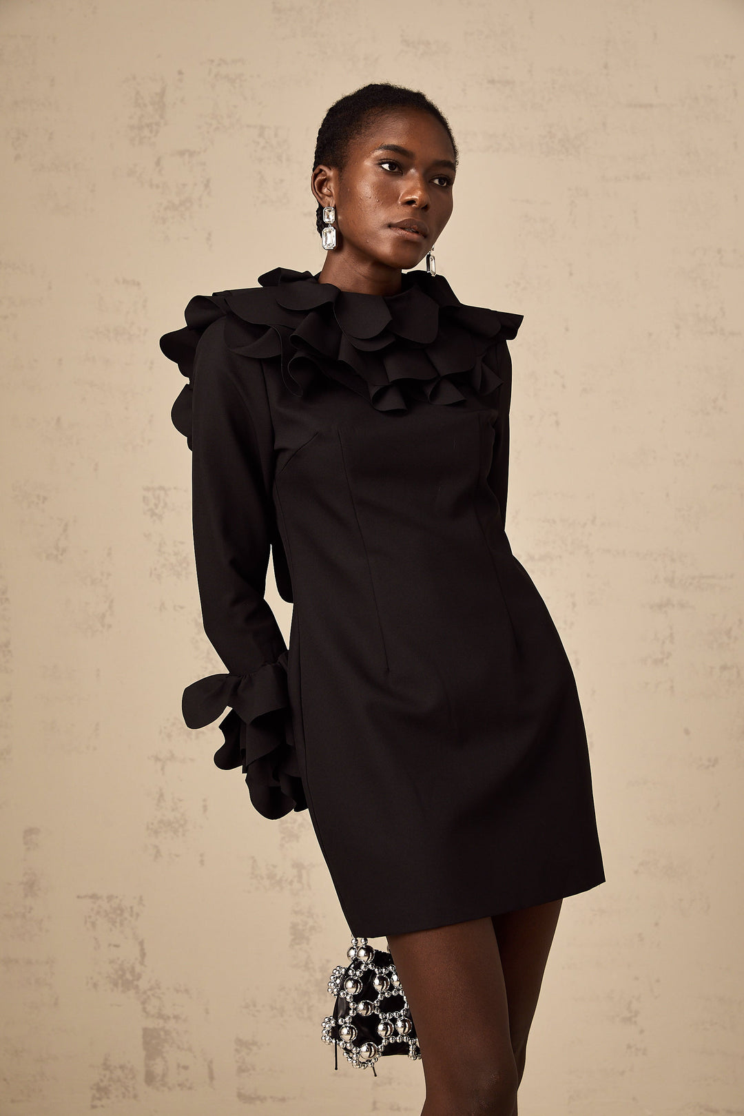 Levoire | Robe Mini Noire À Volants À Dos Ouvert