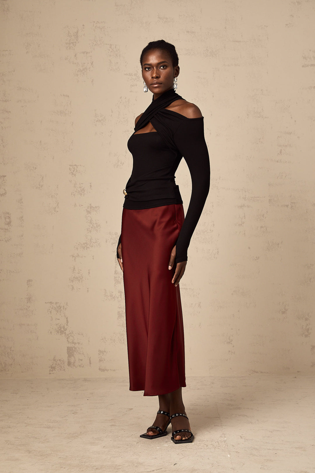 Levoire | Chemisier Noir À Volants En Jersey Extensible
