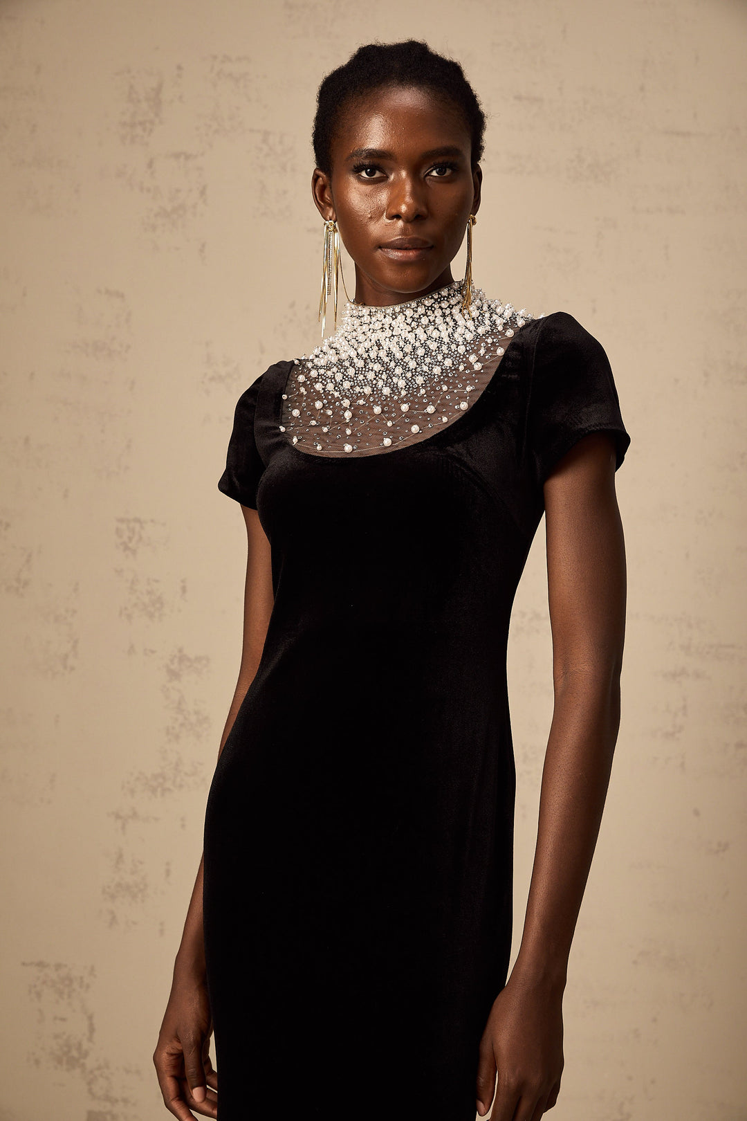 Levoire | Noir Faux Perles Décoré Velours Maxi Robe