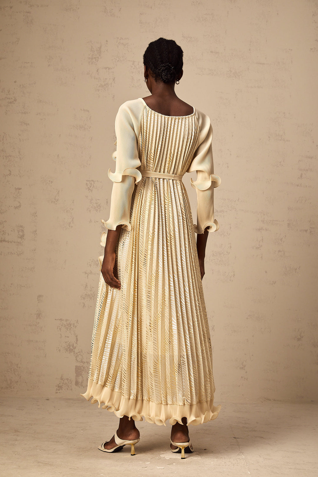 Levoire | Neutrals Ensemble De Volants Doré Midi Robe