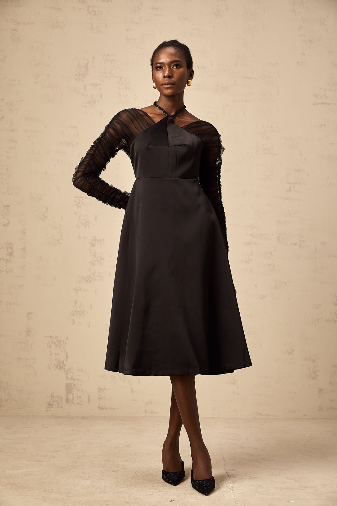 Levoire | Robe Midi À Panneaux Noire À Col Halter