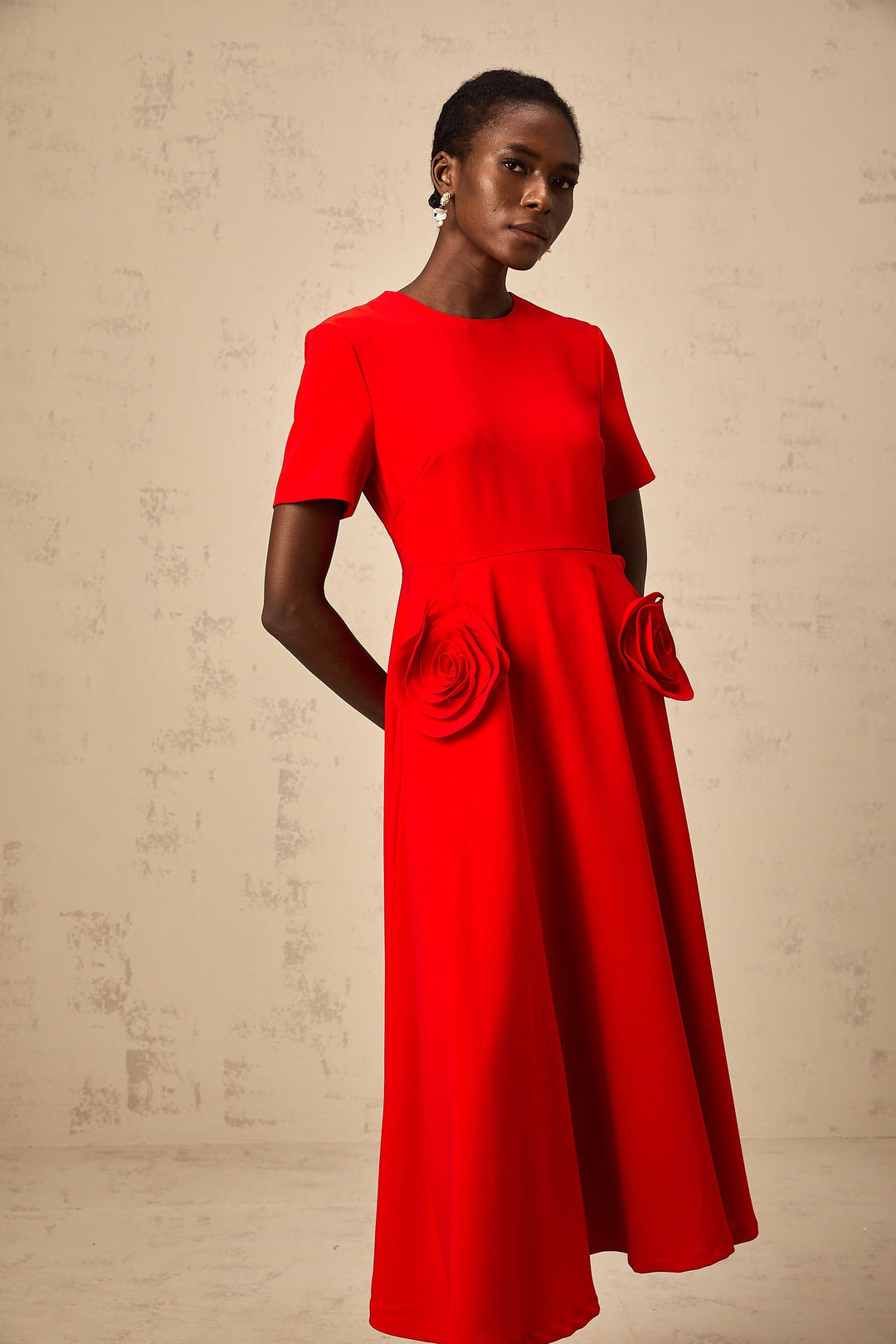 Levoire | Application De Fleurs Rouges Robe Midi