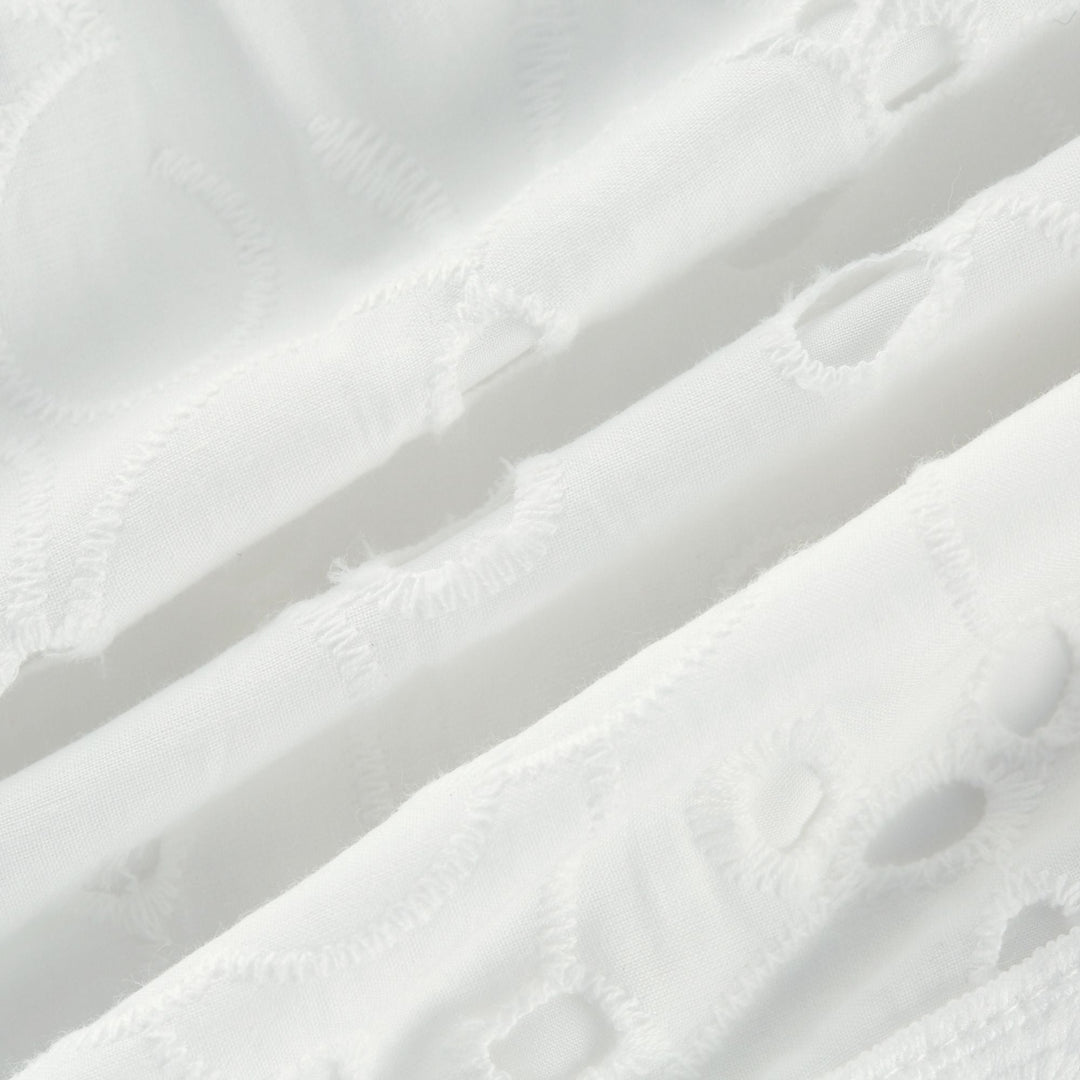Levoire | Dentelle Découpée Semi Transparent Midi Robe