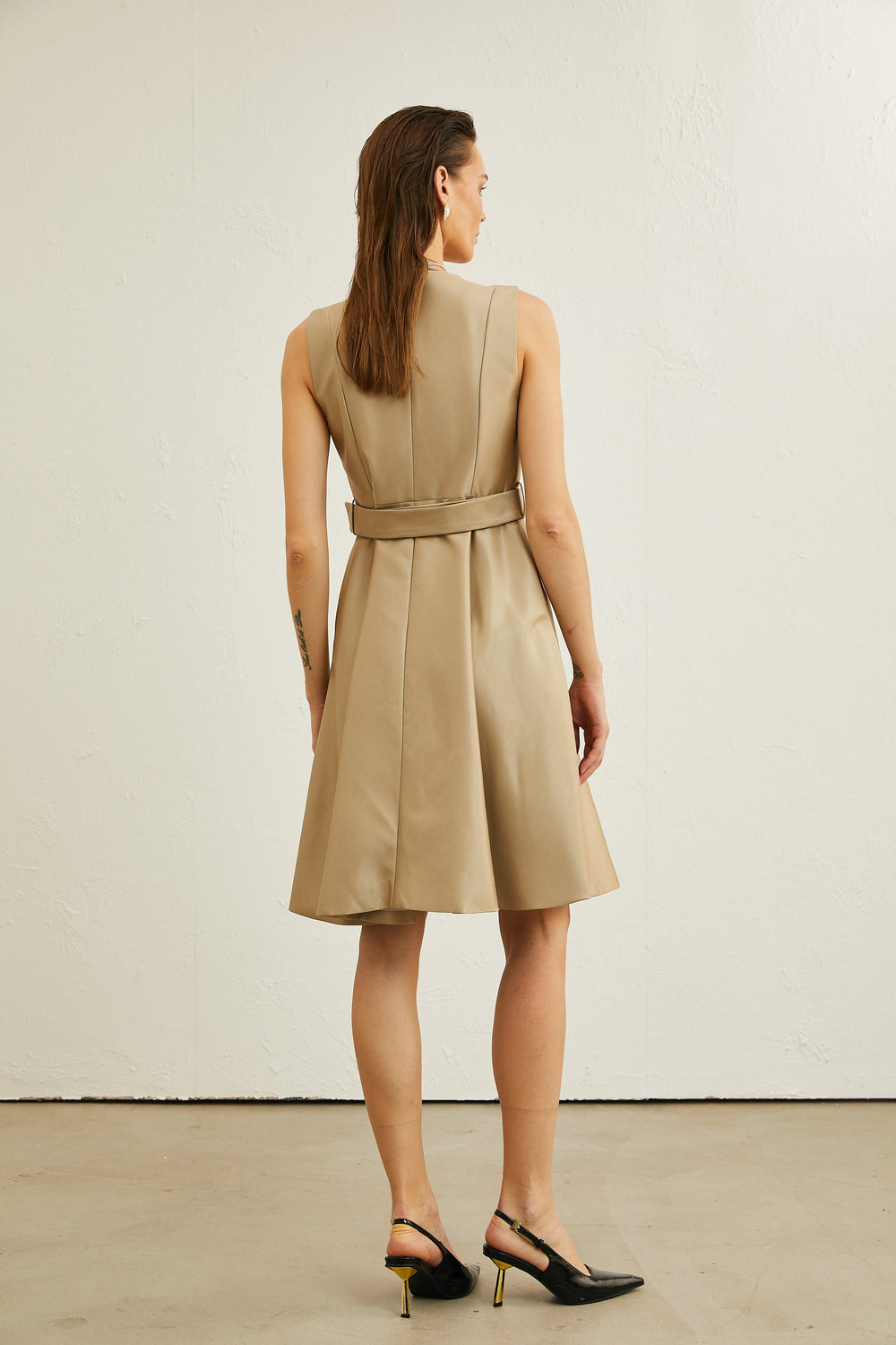 Levoire | Robe Midi À Ceinture Sans Manches