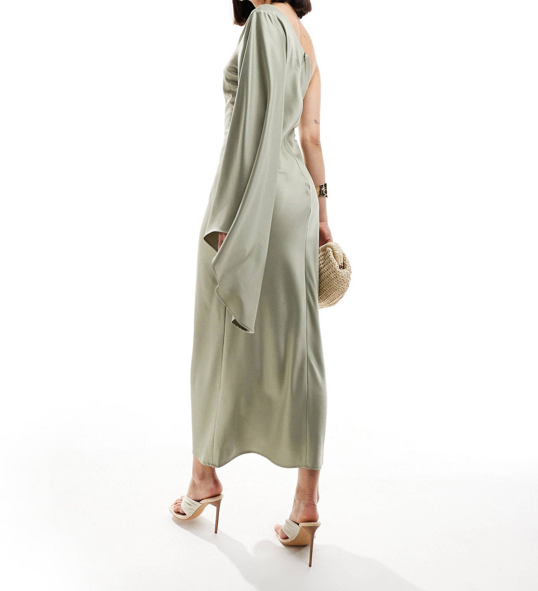 Levoire | Élégante Robe Longue À Manches Avec Volants Et Une Épaule