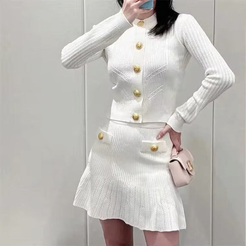 Levoire | Ensemble En Tricot Deux Pièces Avec Des Boutons Dorés