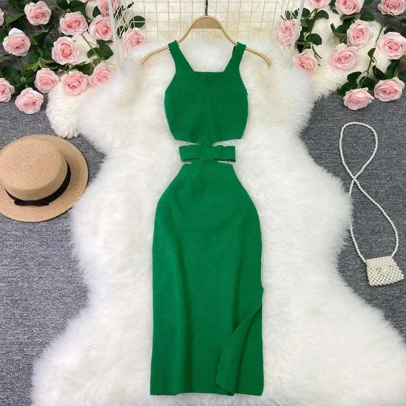 Levoire | Robe avec un bandeau en bas et un col