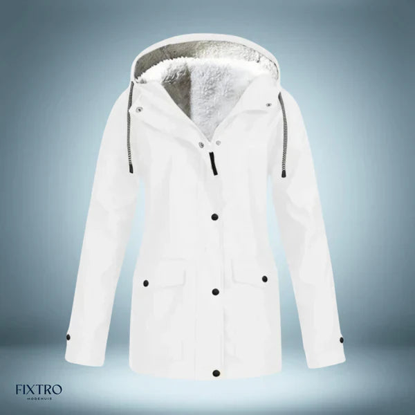 Levoire | Un Manteau De Pluie Imperméable De Rainista Blanc