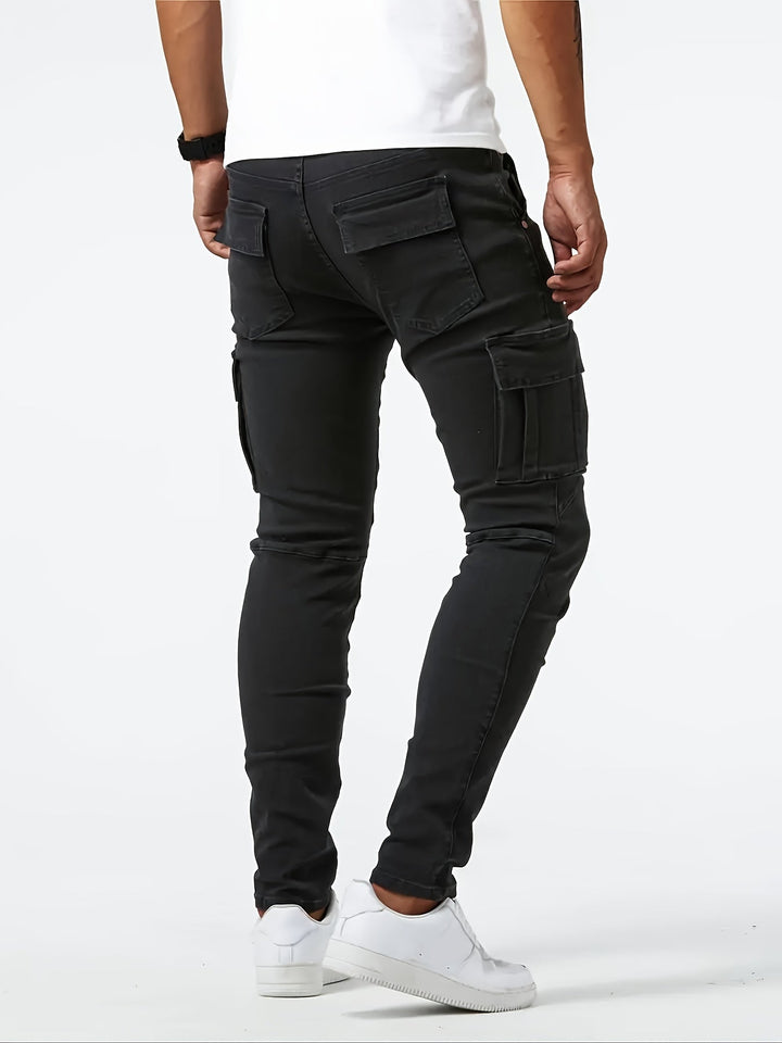 Levoire | Slim Fit Cargo Jeans Im Streetstyle