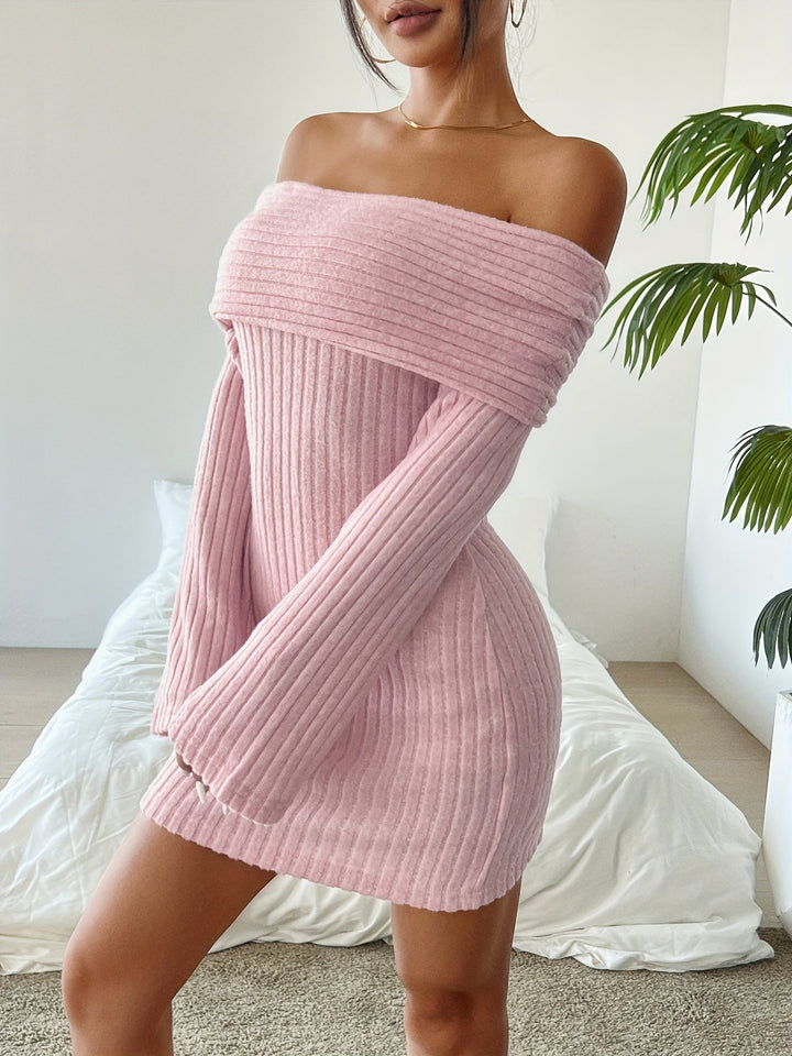 Levoire | Robe À Manches Longues Avec Épaules Nues