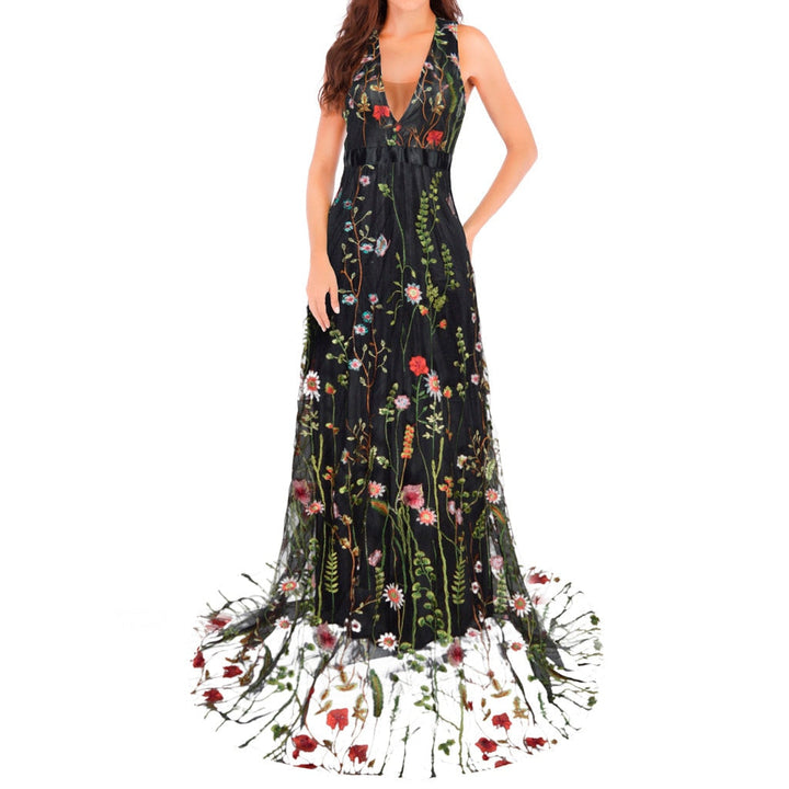 Levoire | Magnifique robe sans manches brodée