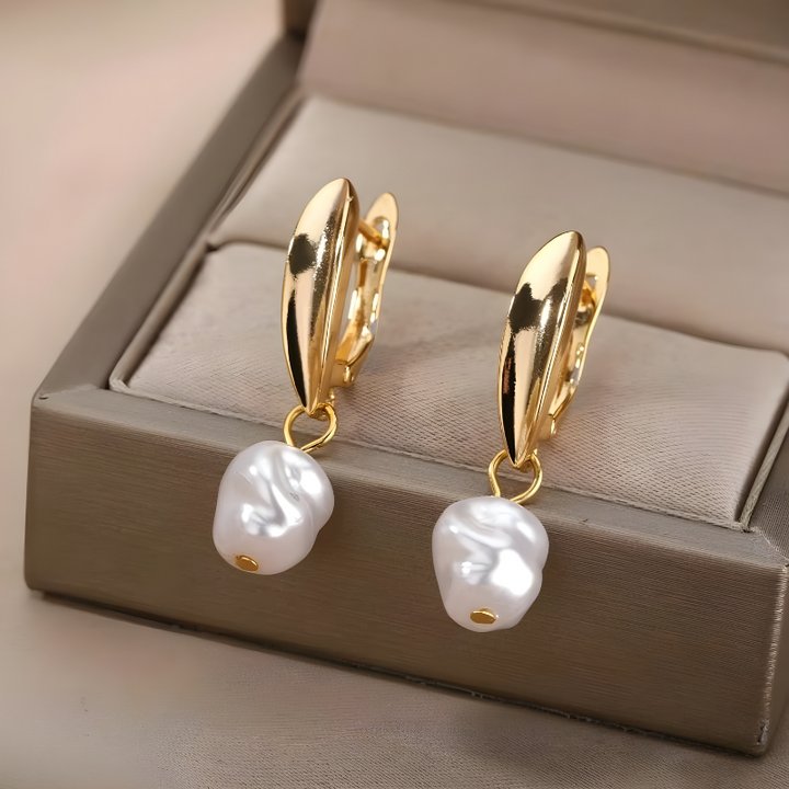 Levoire | Boucles D'Oreilles En Perles Dorées Élégantes
