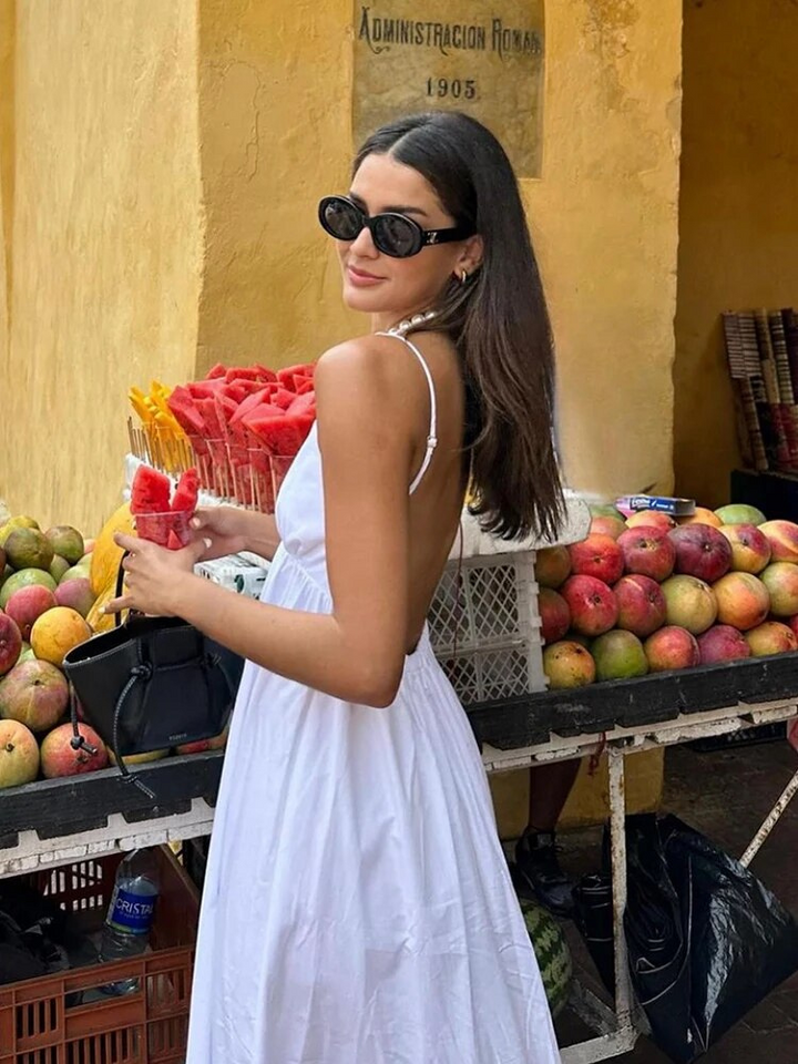 Levoire | Robe maxi séduisante décolleté en V profond dos ouvert