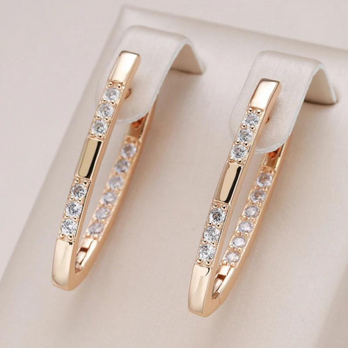 Levoire | Boucles D'Oreilles Élégantes En Zirconium De Couleur Or