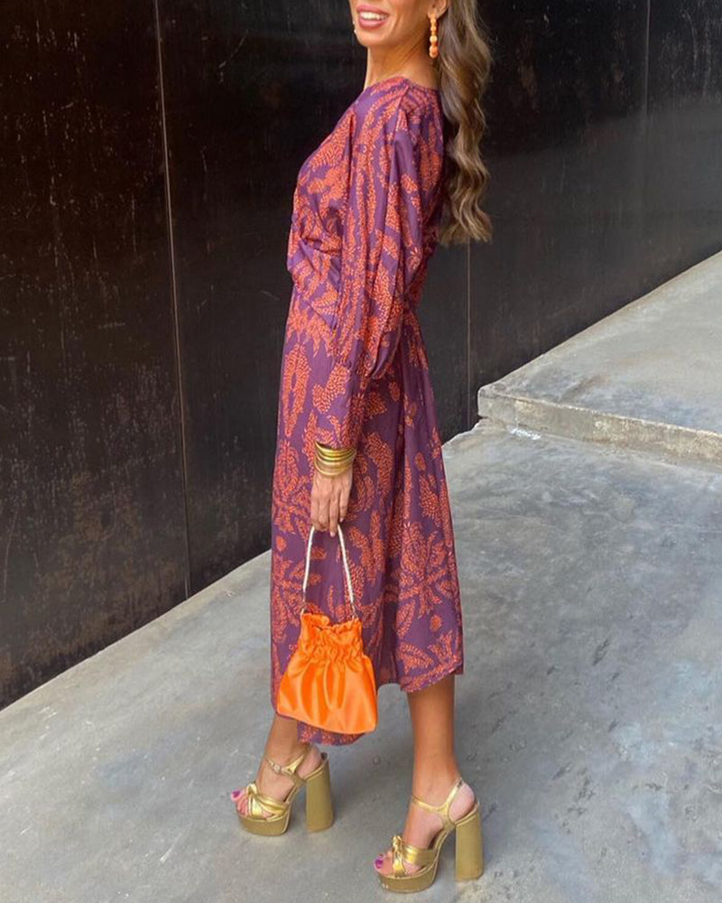 Levoire | Robe Vintage Élégante Avec Décolleté En V Et Manches Longues