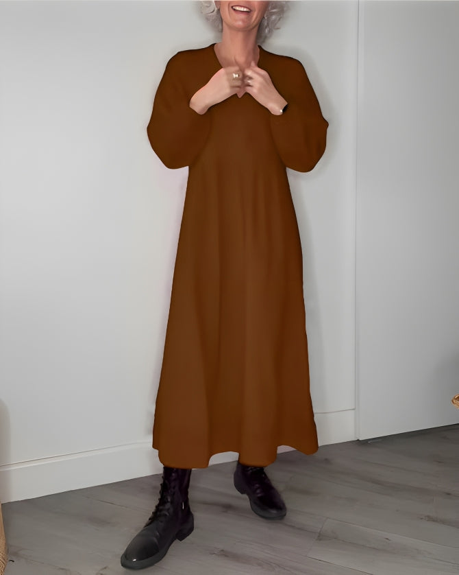 Levoire | Robe à manches longues amincissante pour femmes avec décolleté en V Braun