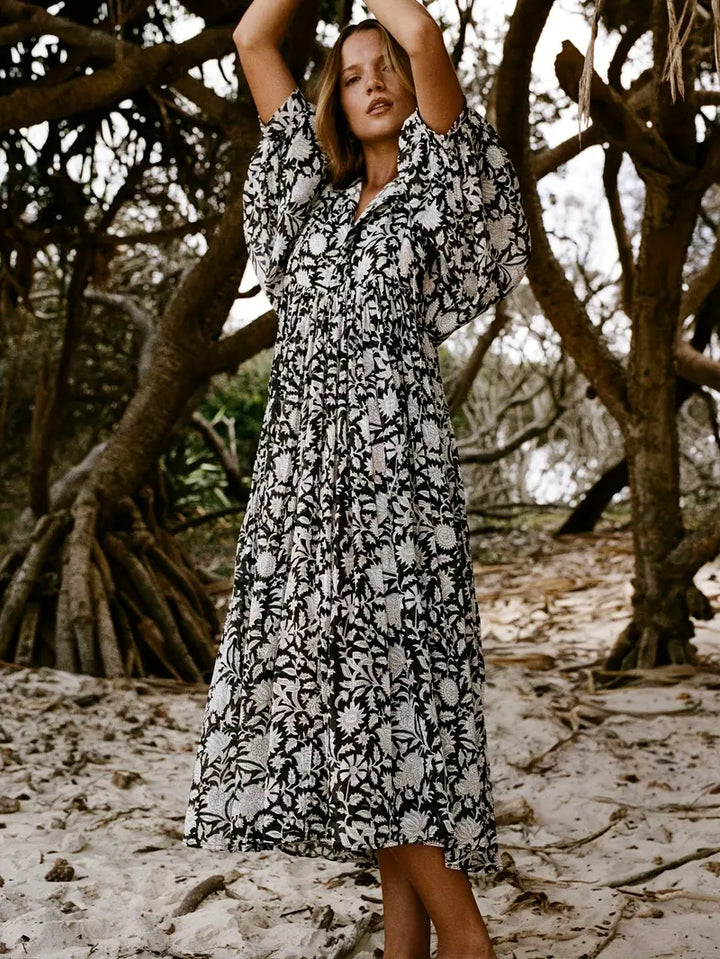 Levoire | Robe Maxi Boho Décontractée Avec Noeuds Décolleté En V Et Manches Courtes