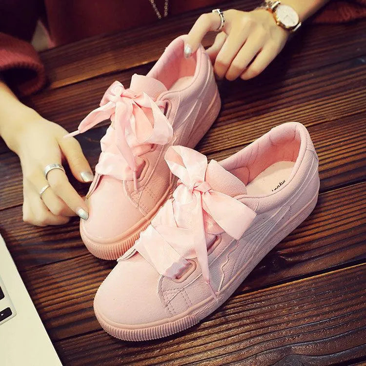 Levoire | Chaussures de loisirs pour femmes Candy avec ruban en satin Rosa