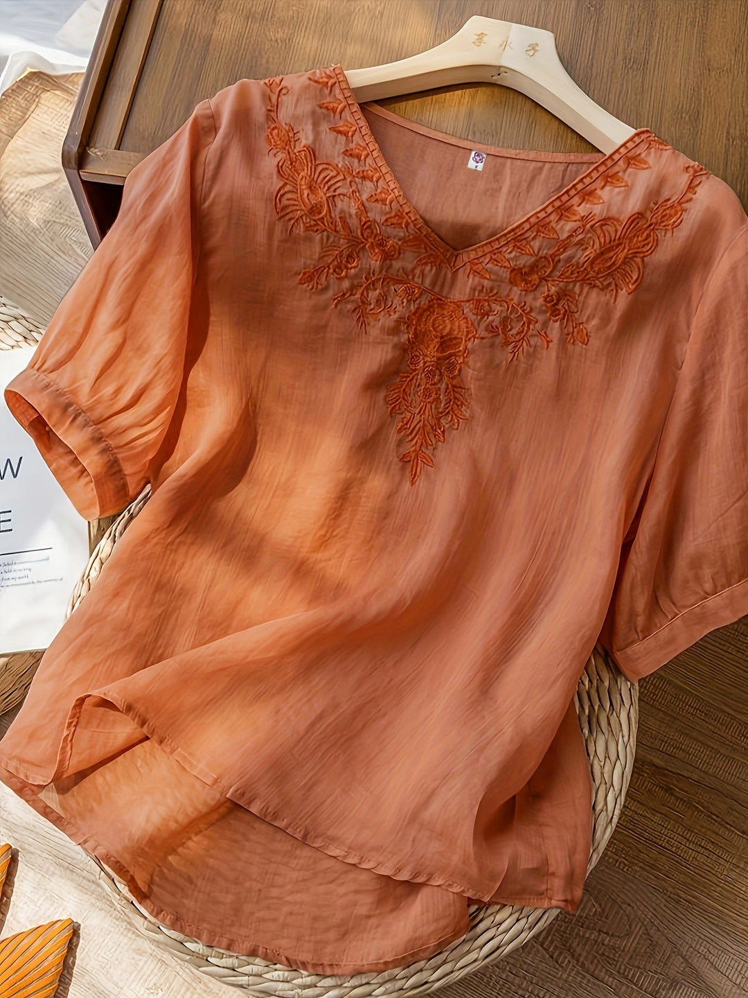 Levoire | Vintage V-Neck Shirt Orange-Rouge