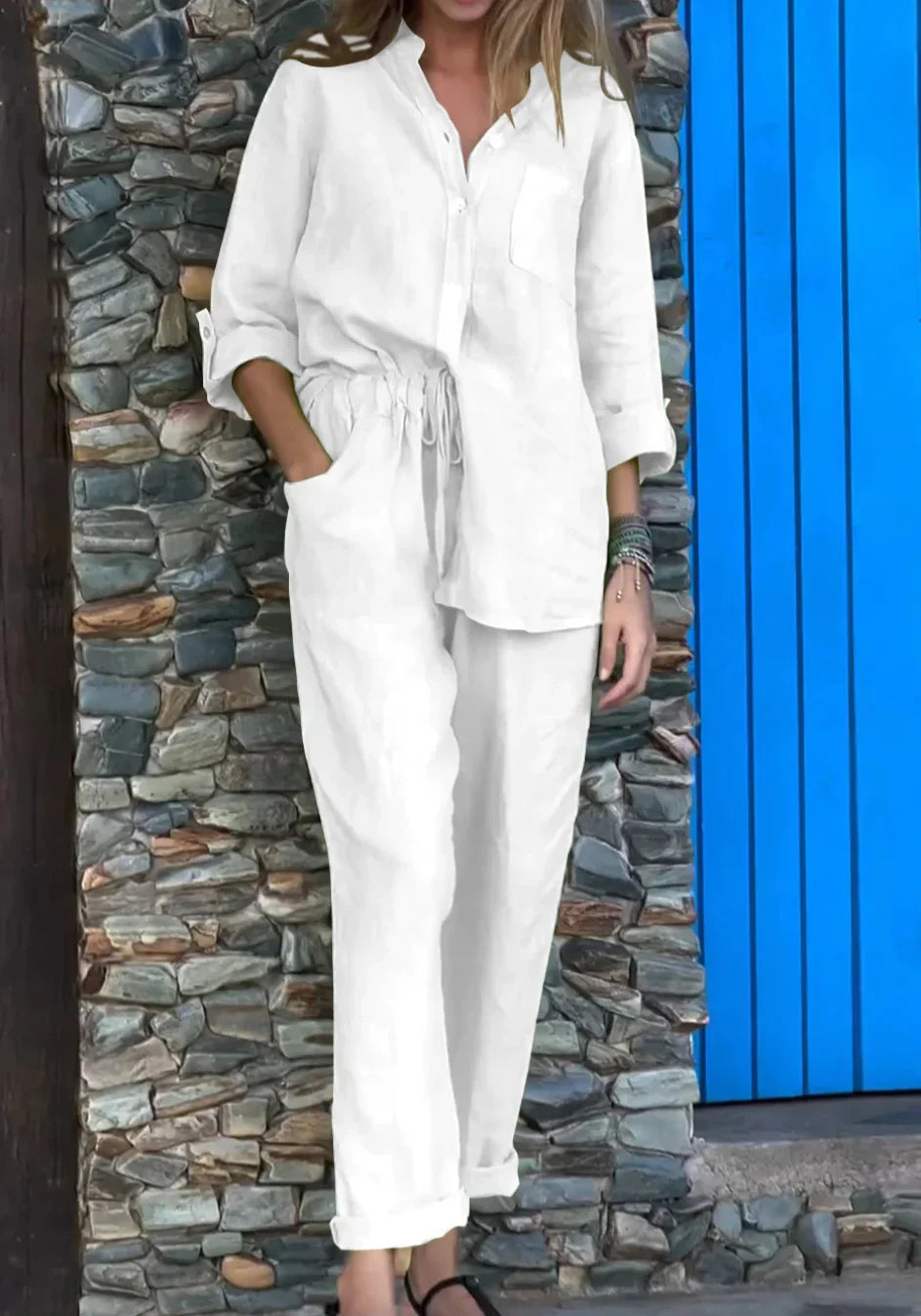 Levoire | T-Shirt Décontracté À Col En V & Ensemble Pantalon En Coton-Lin Blanc