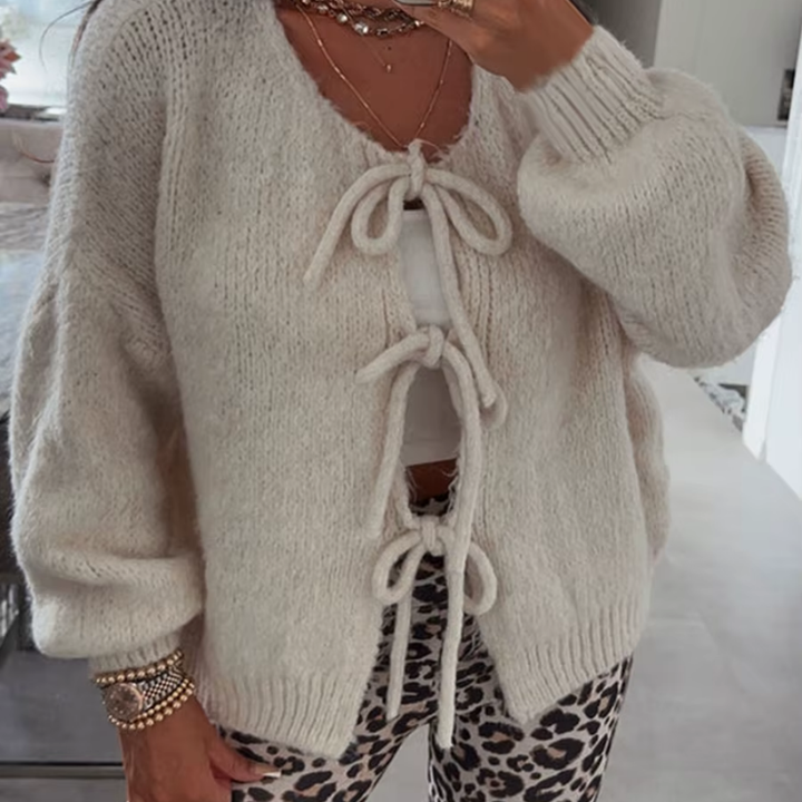 Levoire | Gilet En Tricot Douillet Avec Devant À Nœud Ludique Beige