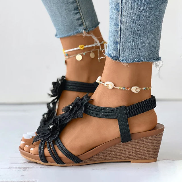 Levoire | Beaux Sandales À Talons Hauts Avec Détails En Fleurs Pour Femmes