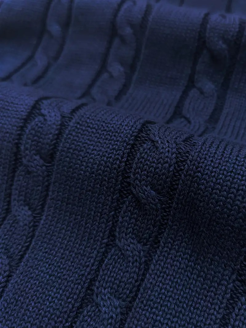Levoire | Gilet en tricot avec des motifs en tresses