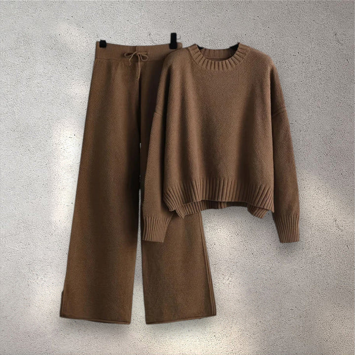 Levoire | Ensemble brodé relaxant Braun Une taille (S-2XL)