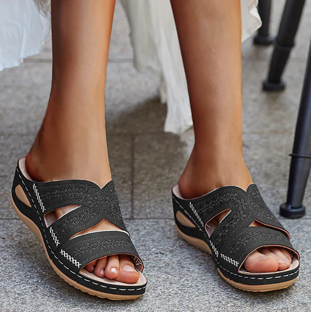 Levoire | Sandales Orthopédiques Pour Femmes Avec Motif Floral Noir