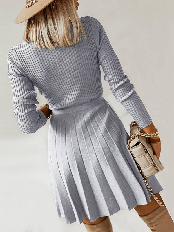 Levoire | Robe Courte À Manches Longues, Décolleté En V Et Ceinture Pour Un Look Polyvalent