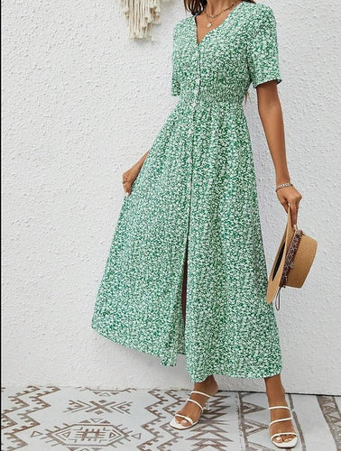 Levoire | Robe Maxi Pour Femmes Avec Manches Courtes Et Décolleté En V