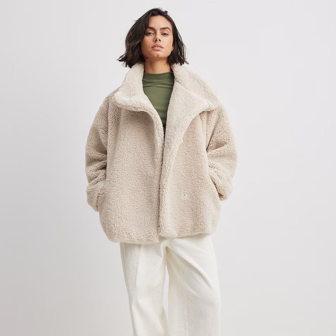 Levoire Manteau en fausse fourrure Beige