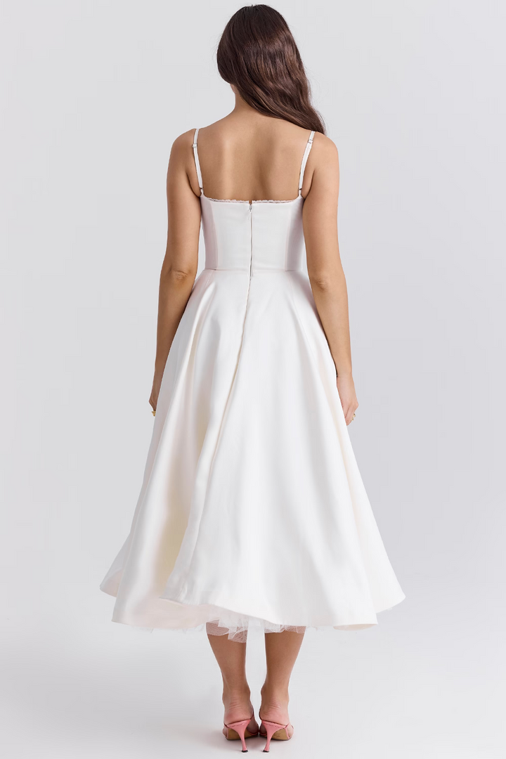 Levoire | Robe Classique Pour Toutes Les Occasions