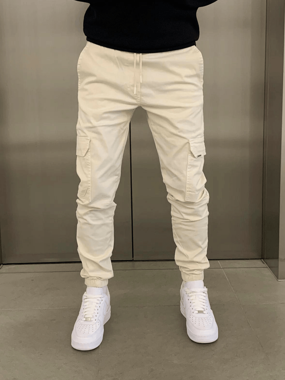 Levoire | Pantalon Jogger Cargo : Le Confort Rencontre Le Style Beige