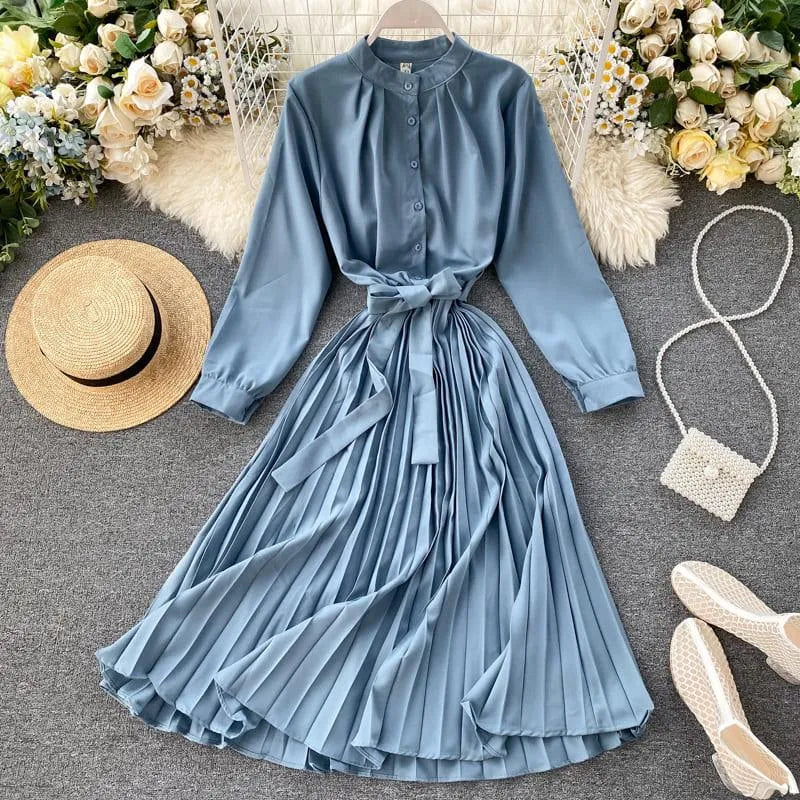 Levoire | Robe ajustée avec col montant Bleu ciel Une taille