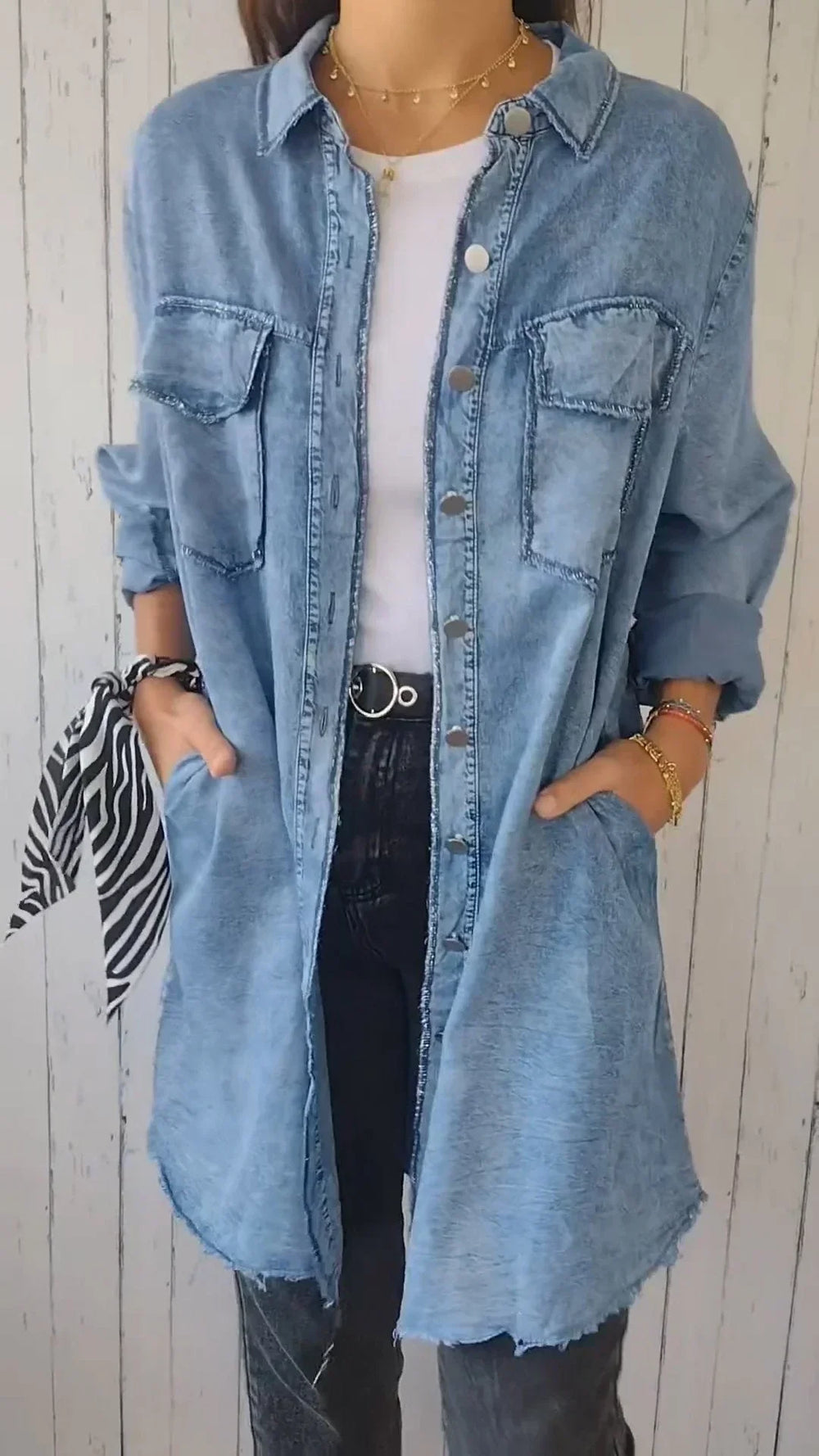 Levoire | Chemise longue confortable en faux denim