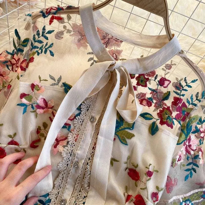 Levoire | Robe à manches courtes avec cordons