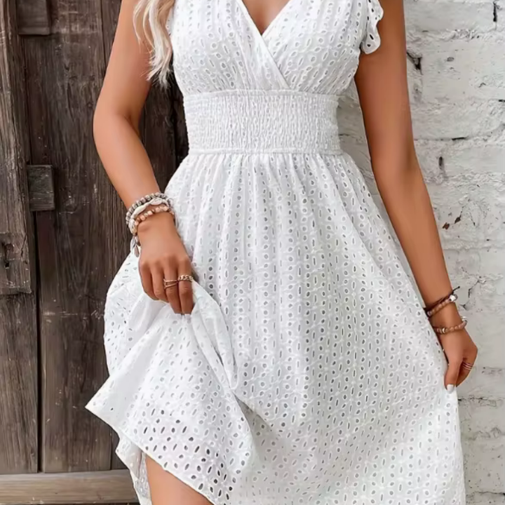 Levoire | Robe D'Été Mini À Col V Brodé À Œillets Pour Femmes Blanc