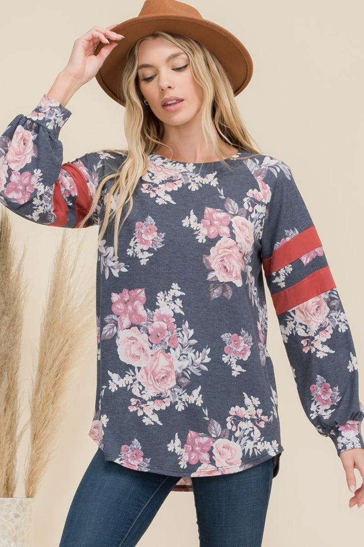 Levoire | Celeste Taille Plus T-shirt à motif floral avec détails rayés Fleur de mer