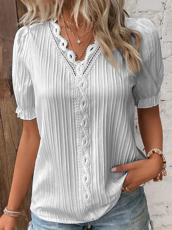 Levoire | Chemise élégante en dentelle avec décolleté en V Gris