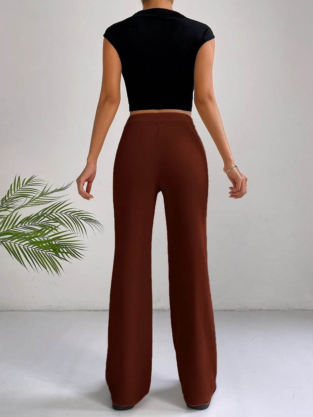 Levoire | Pantalons droits taille haute Mukavat avec bouton