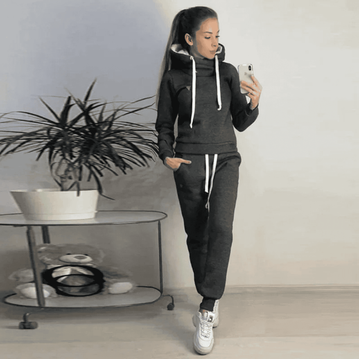 Levoire | Ensemble De Training Femme Deux Pièces En Noir Uni Gris