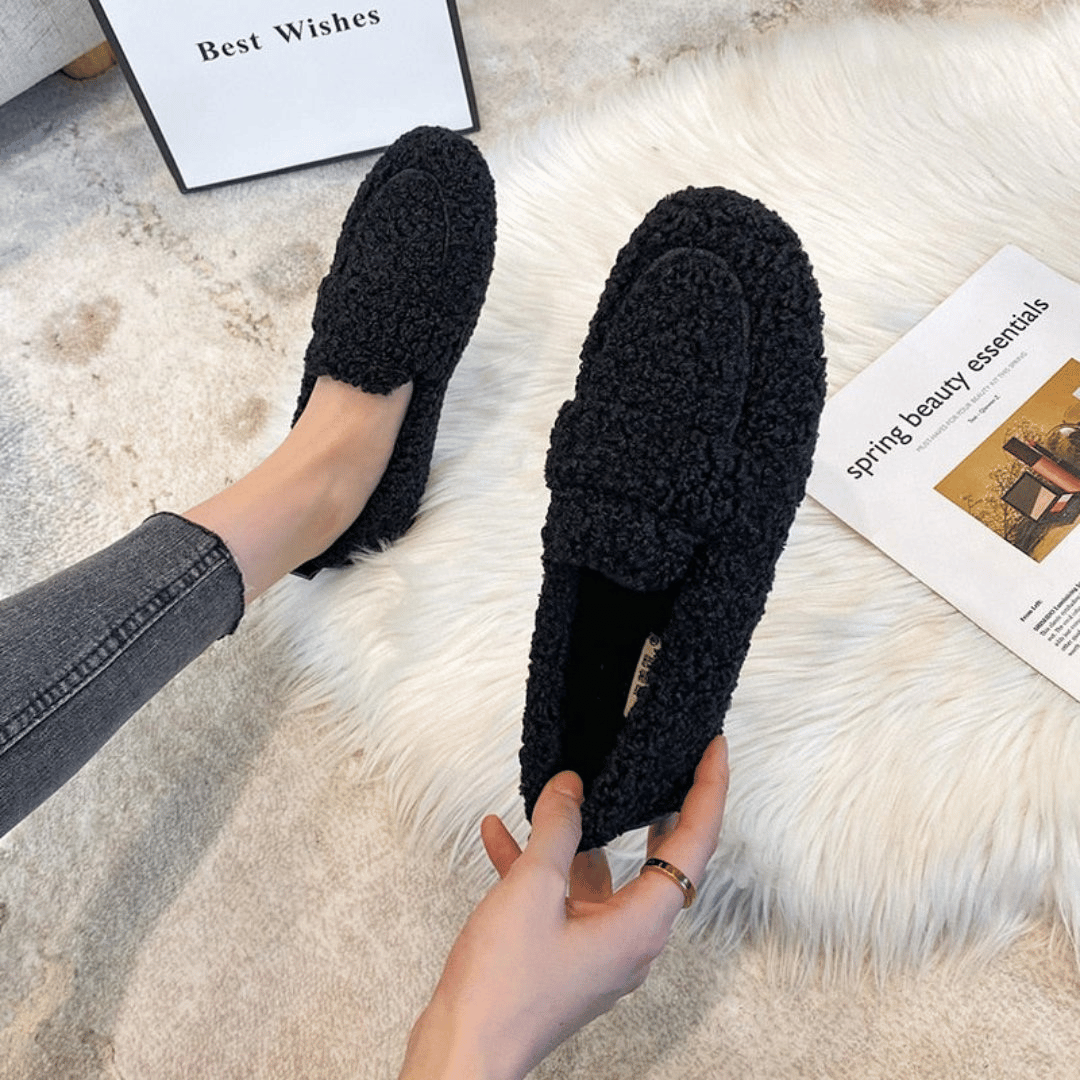 Levoire | Chaussons Doux Pour Les Soirées Confortables Noir
