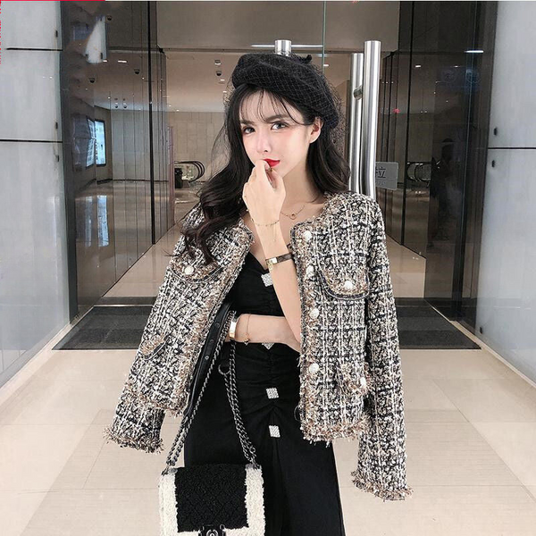 Levoire | Veste En Tweed Classique Avec Des Boutons Dorés Élégants Blanc