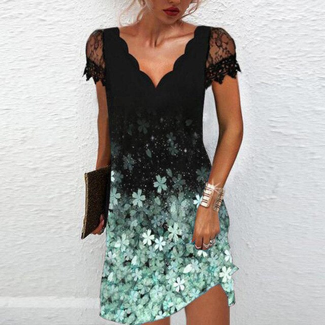 Levoire | Robe Mini Élégante Avec de Magnifiques Détails Turquoise
