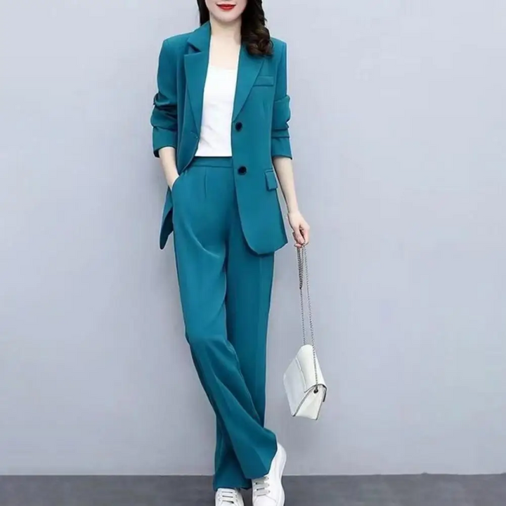 Levoire | Élégante tenue féminine pour le quotidien Bleu