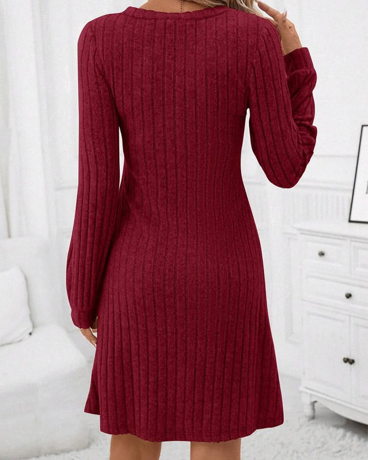 Levoire | Robe Élégante À Rayures Côtelées Avec Décolleté En V
